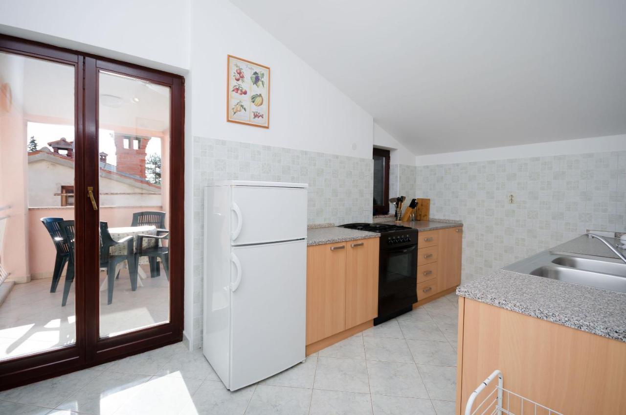 Apartments Slavica 拉巴克 外观 照片