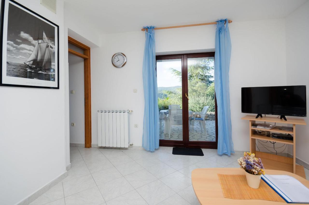 Apartments Slavica 拉巴克 外观 照片